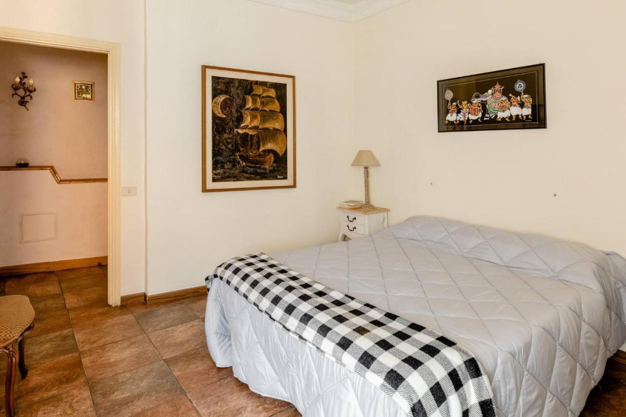 Rome Right In The Ancient Historical Center Two Bedrooms Two Bath, Up To 6 Pax Exterior photo